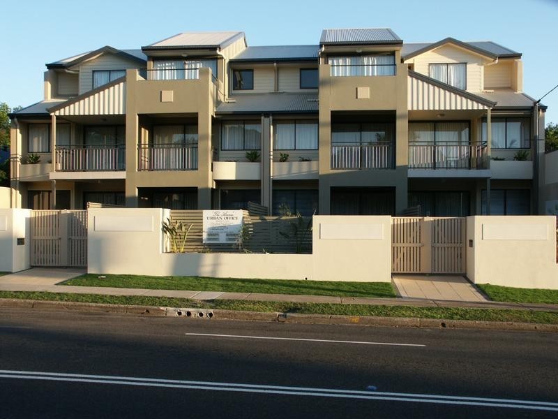 B/11 Arundell Avenue, Nambour QLD 4560