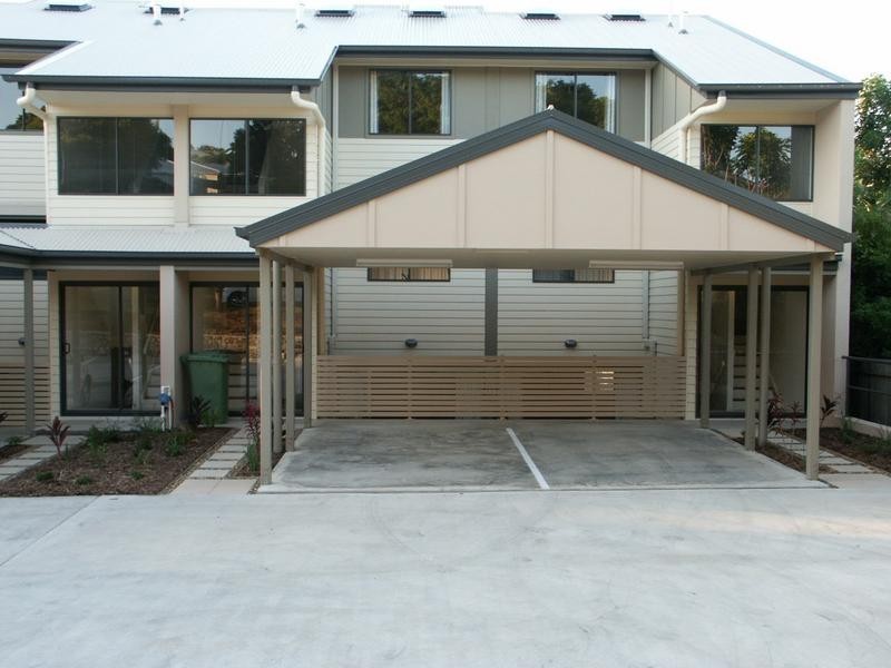 B/11 Arundell Avenue, Nambour QLD 4560