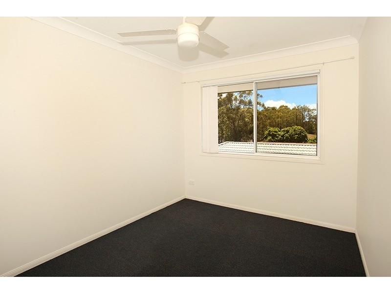 8 Esk Place, Kallangur QLD 4503