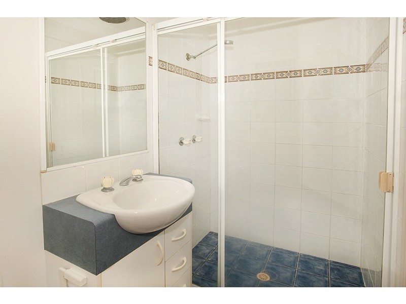 8 Esk Place, Kallangur QLD 4503