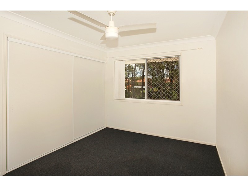 8 Esk Place, Kallangur QLD 4503