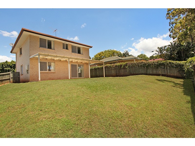 8 Esk Place, Kallangur QLD 4503