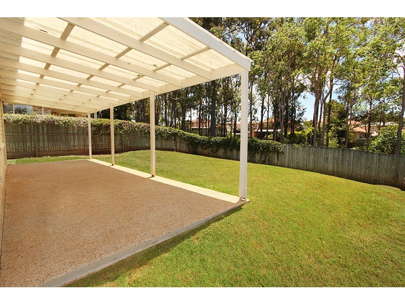8 Esk Place, Kallangur QLD 4503