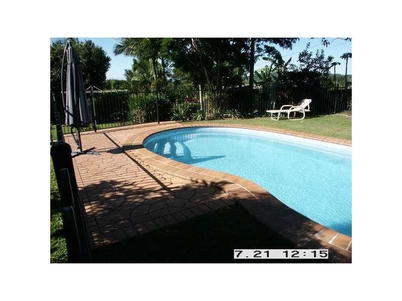 36 Bailey Street, Nambour QLD 4560