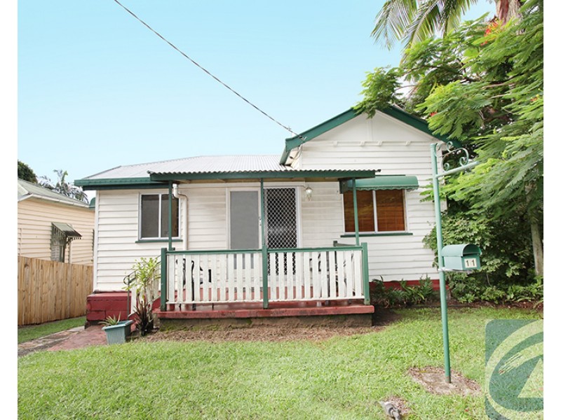 11 Park Road, Nambour QLD 4560