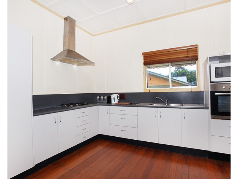 11 Park Road, Nambour QLD 4560