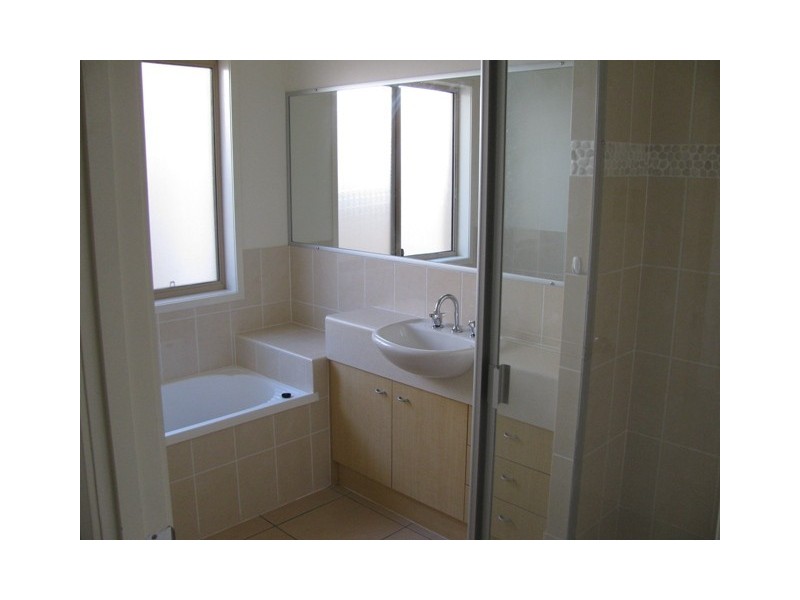 15 Parry Street, North Lakes QLD 4509