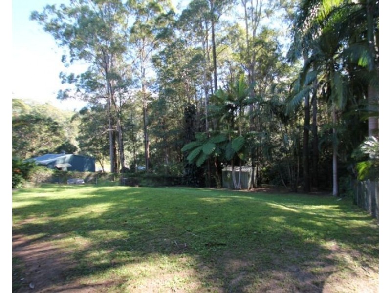 187 Panorama Drive, Nambour QLD 4560