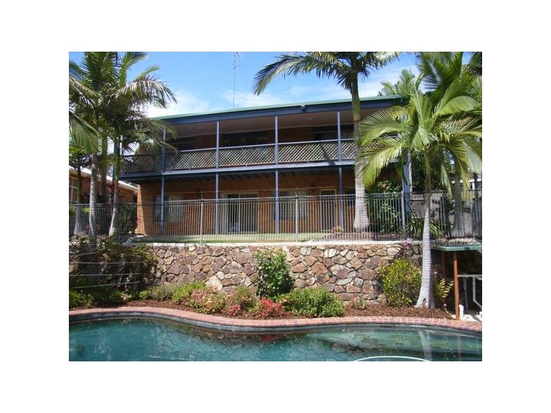 19 Chiltern Court, Nambour QLD 4560