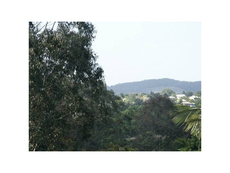 19 Chiltern Court, Nambour QLD 4560