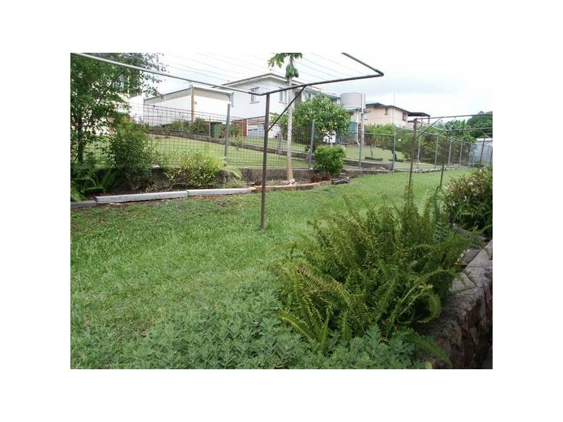 1/11 Sunhaven Court, Nambour QLD 4560