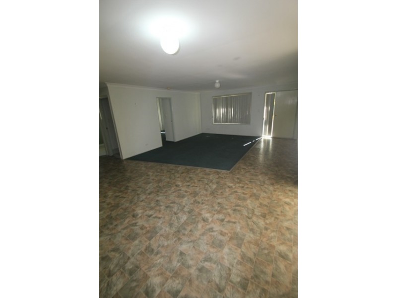 19 Kearns Court, Nambour QLD 4560