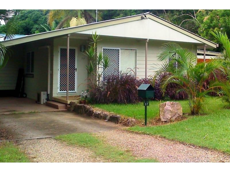 37 Reilly Road, Nambour QLD 4560