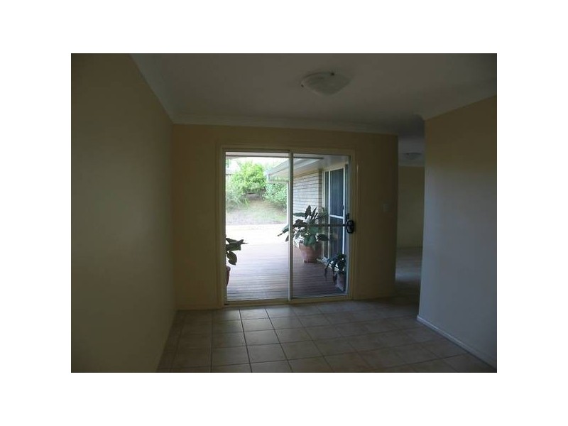 16 Gardenvale Court, Nambour QLD 4560