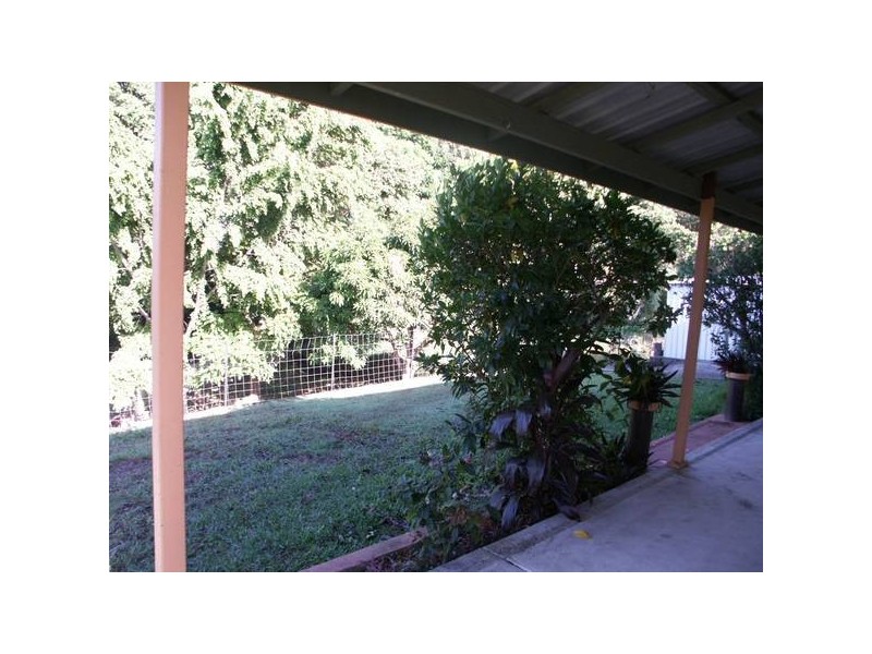 6 Sapphire Drive, Nambour QLD 4560