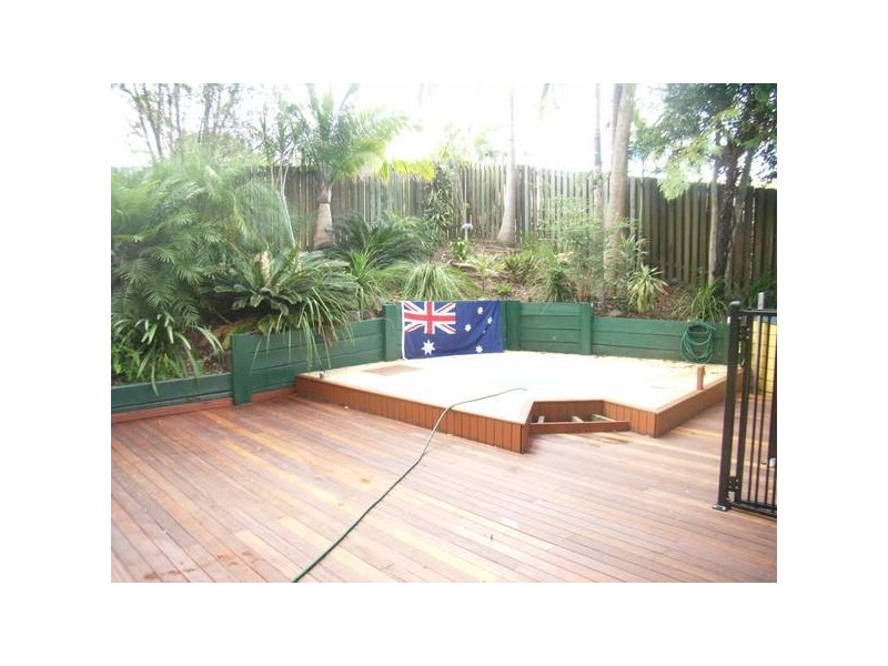 2 Peaseblossom Street, Nambour QLD 4560