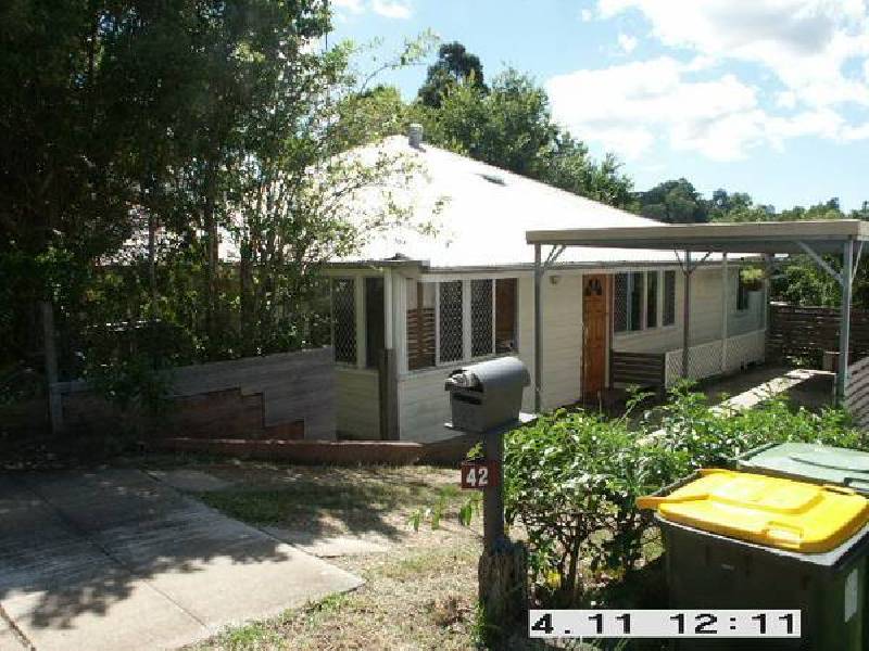 42 Carter Road, Nambour QLD 4560