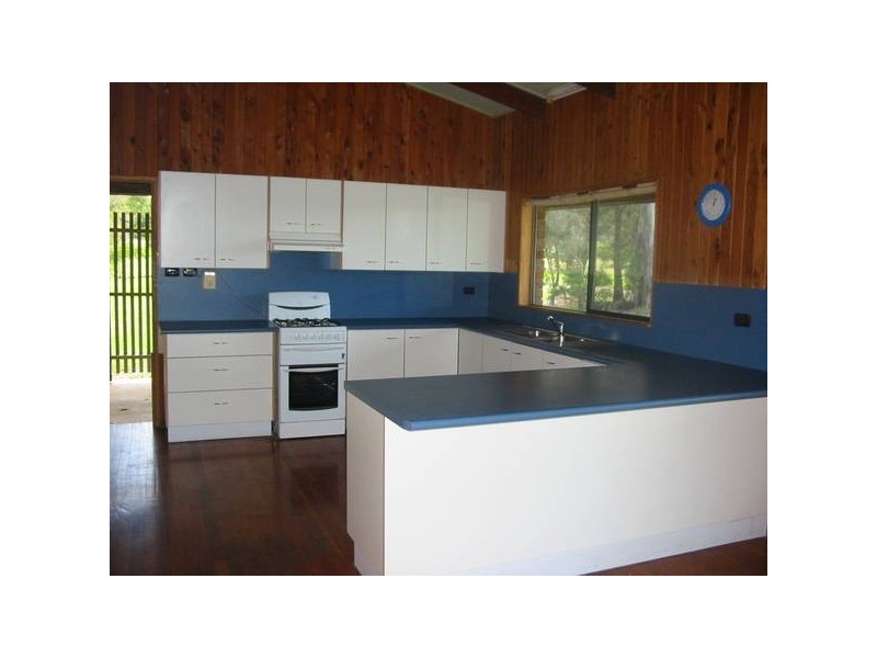 115 Coes Creek Road, Coes Creek QLD 4560