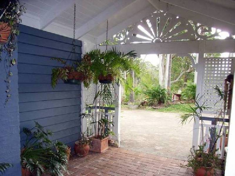 Dulong QLD 4560