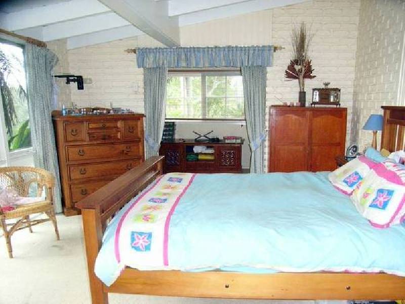 Dulong QLD 4560