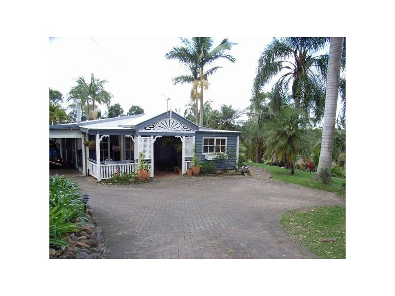 Dulong QLD 4560
