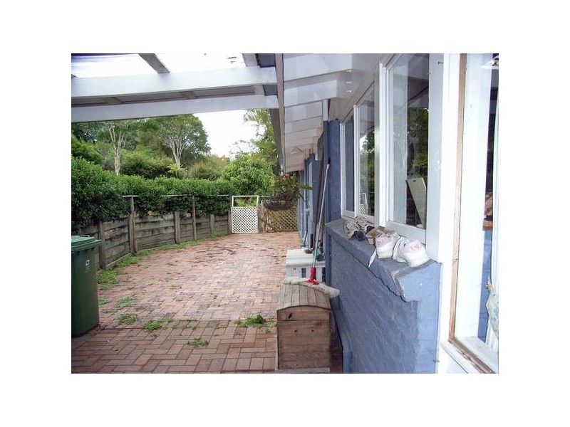 Dulong QLD 4560