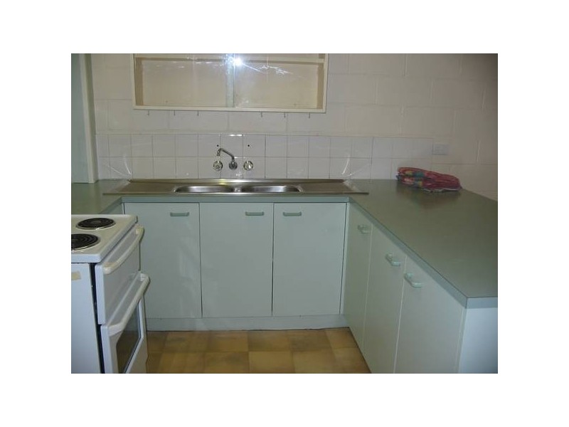 2/29 Washington St, Nambour QLD 4560