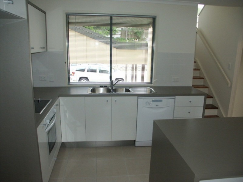 B/11 Arundell Ave, Nambour QLD 4560