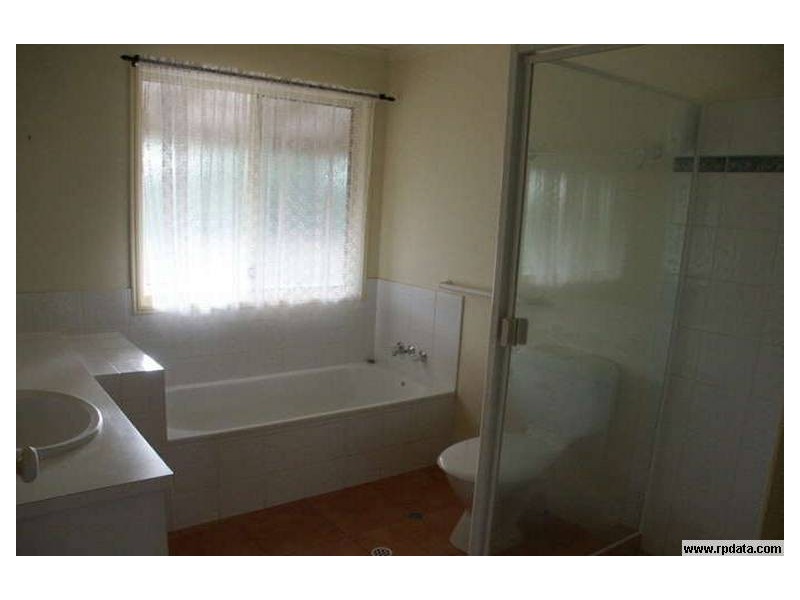 8 Maria Court, Palmwoods QLD 4555