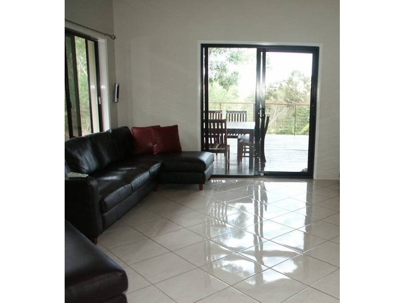 Towen Mountain QLD 4560