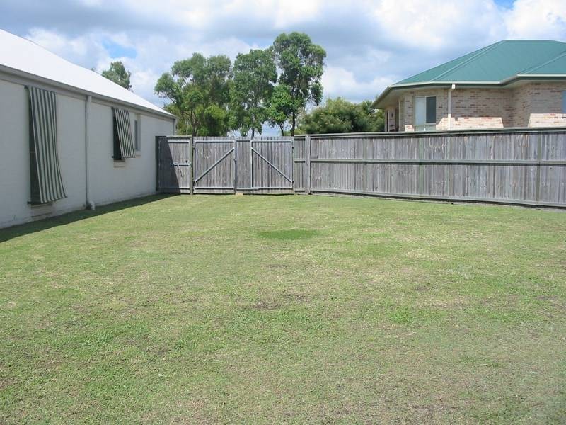 28 Pinnock St, North Lakes QLD 4509