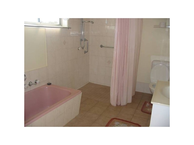 25a Elizabeth Street, Nambour QLD 4560