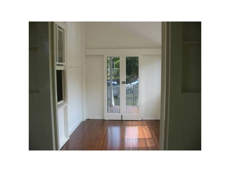 2 Oxleigh St, Nambour QLD 4560