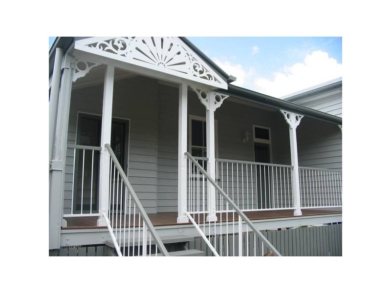 2 Oxleigh St, Nambour QLD 4560