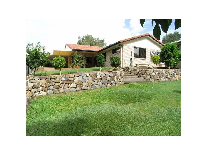 17 Gradenvale, Nambour QLD 4560