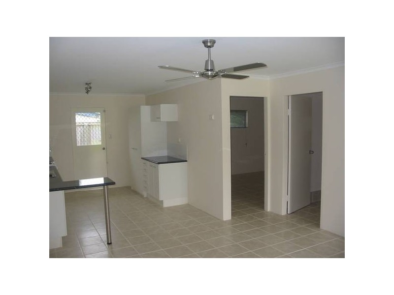 2/12 Sunhaven Close, Nambour QLD 4560