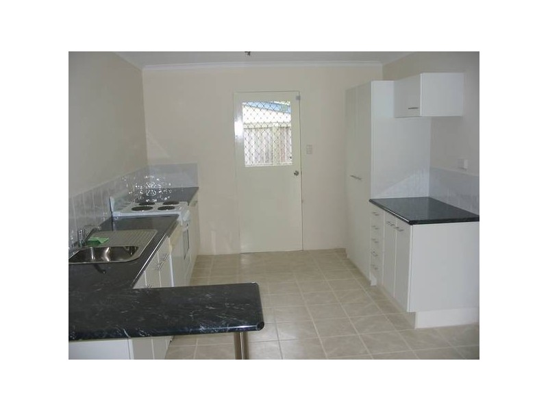 2/12 Sunhaven Close, Nambour QLD 4560