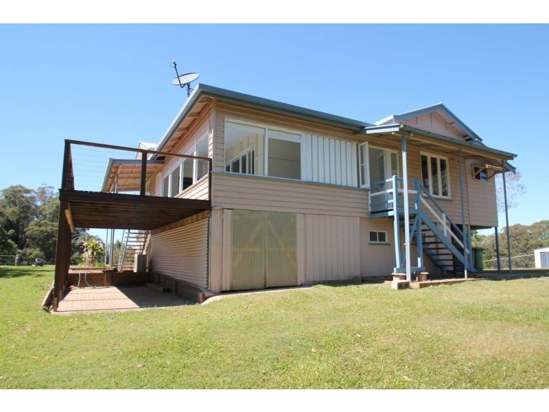 33 Mundoo Street, Coes Creek QLD 4560