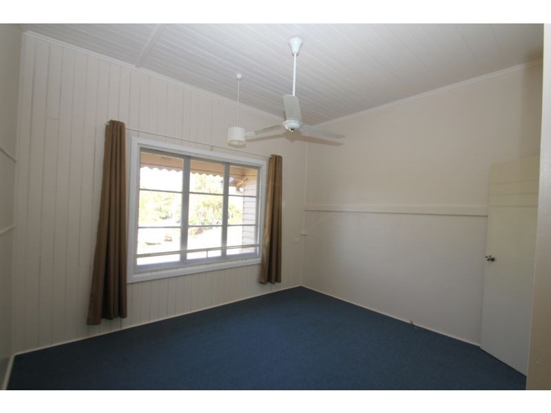 33 Mundoo Street, Coes Creek QLD 4560