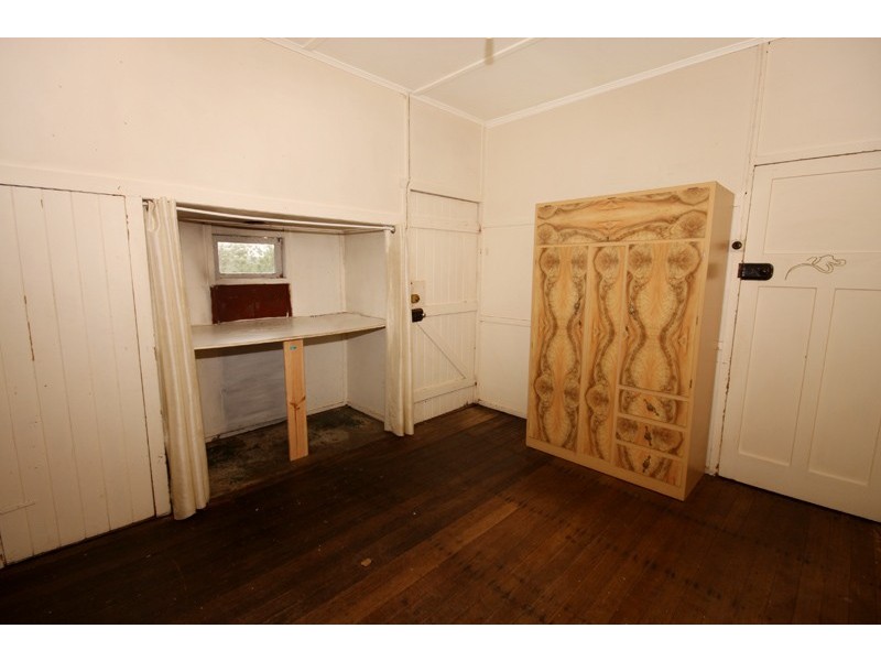 23 Petrie Creek Road, Nambour QLD 4560