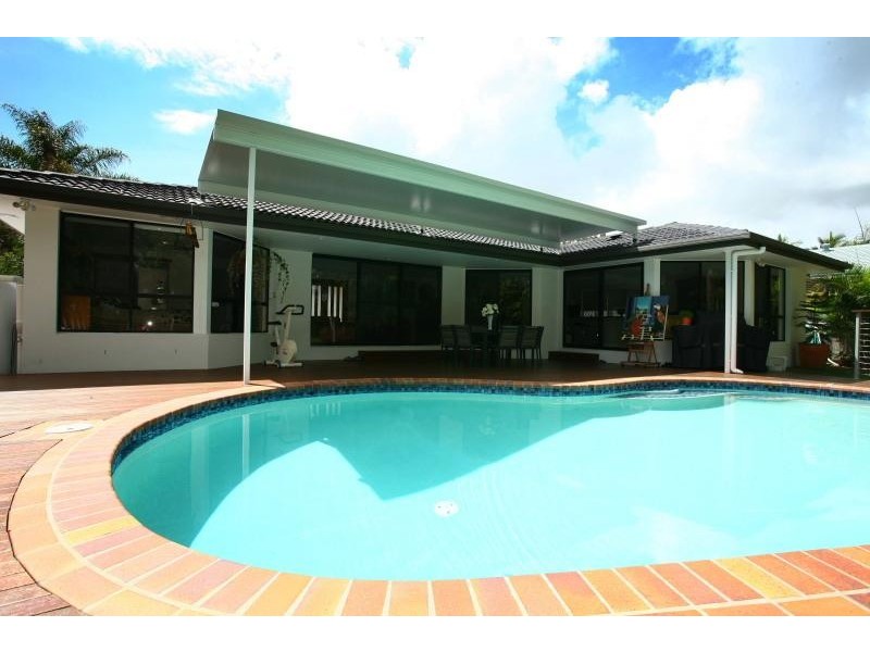 12 Chantilly Place, Robina QLD 4226