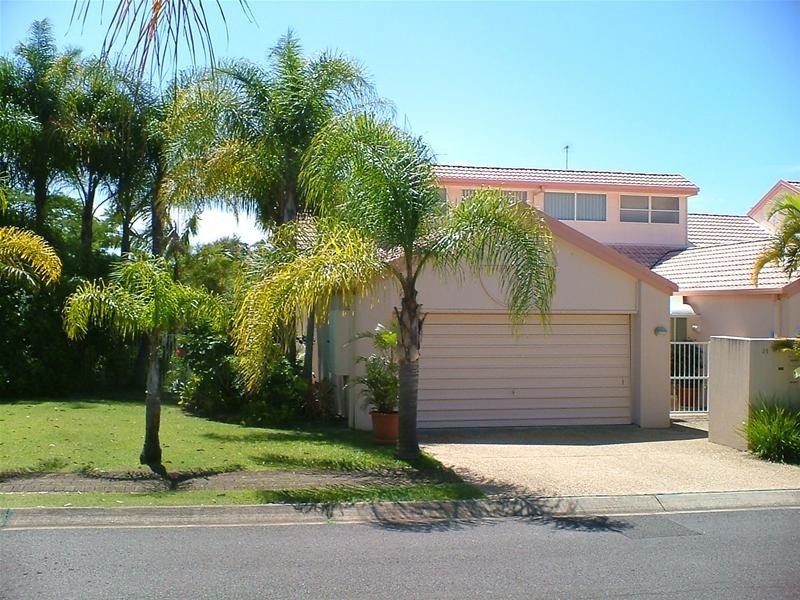 1/31 Dandenong Terrace, Robina QLD 4226