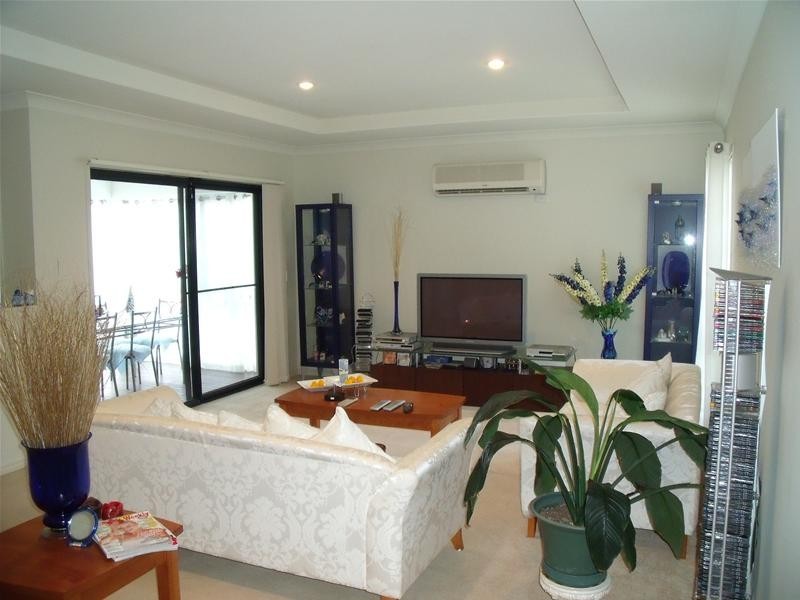 16 Nardoo Street, Robina QLD 4226