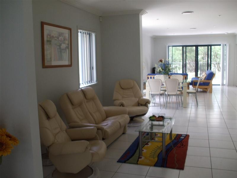 28 Royal Woods Drive, Robina QLD 4226