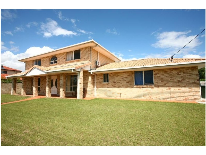 11 Rio Vista Boulevard, Broadbeach Waters QLD 4218