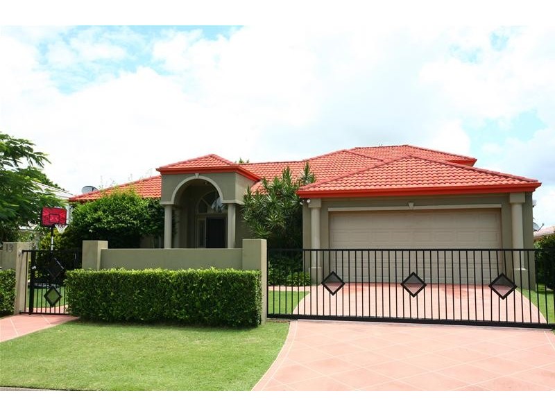 13 Martinique Way, Clear Island Waters QLD 4226