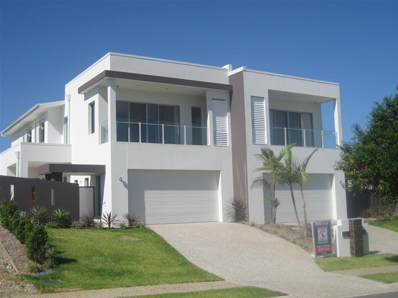 1/30 Heights Drive, Robina QLD 4226