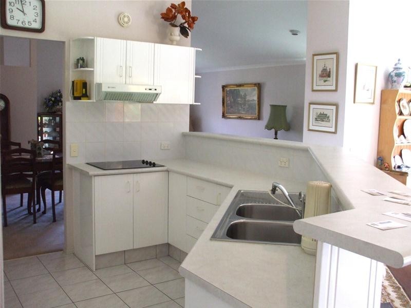 27 Port Jackson Boulevard, Clear Island Waters QLD 4226