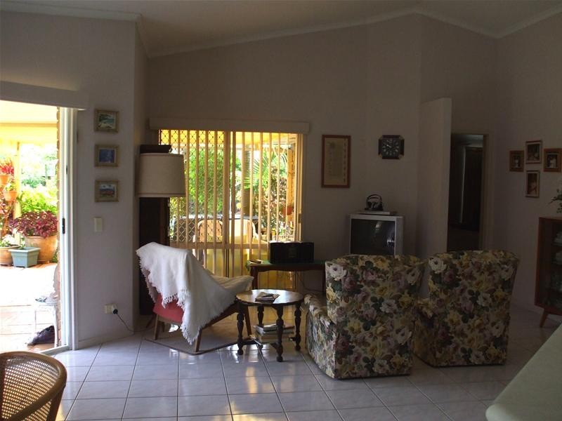 27 Port Jackson Boulevard, Clear Island Waters QLD 4226