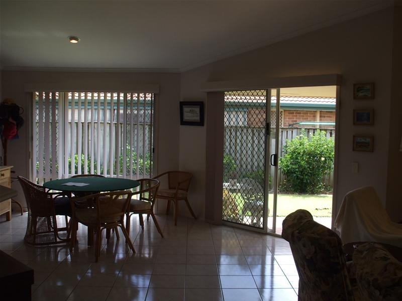 27 Port Jackson Boulevard, Clear Island Waters QLD 4226